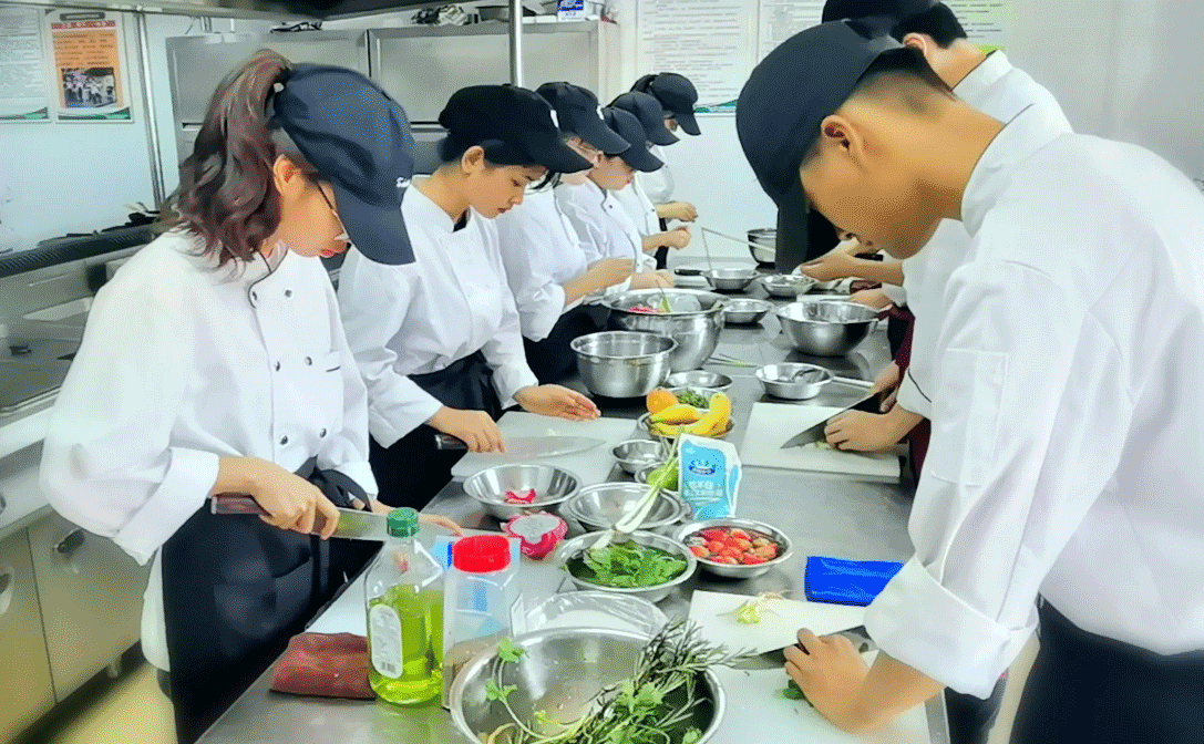 《营养配餐,健康饮食》2CD,学习,健康,饮食,营养,第1张 《营养配餐,健康饮食》2CD,学习,健康,饮食,营养,第1张