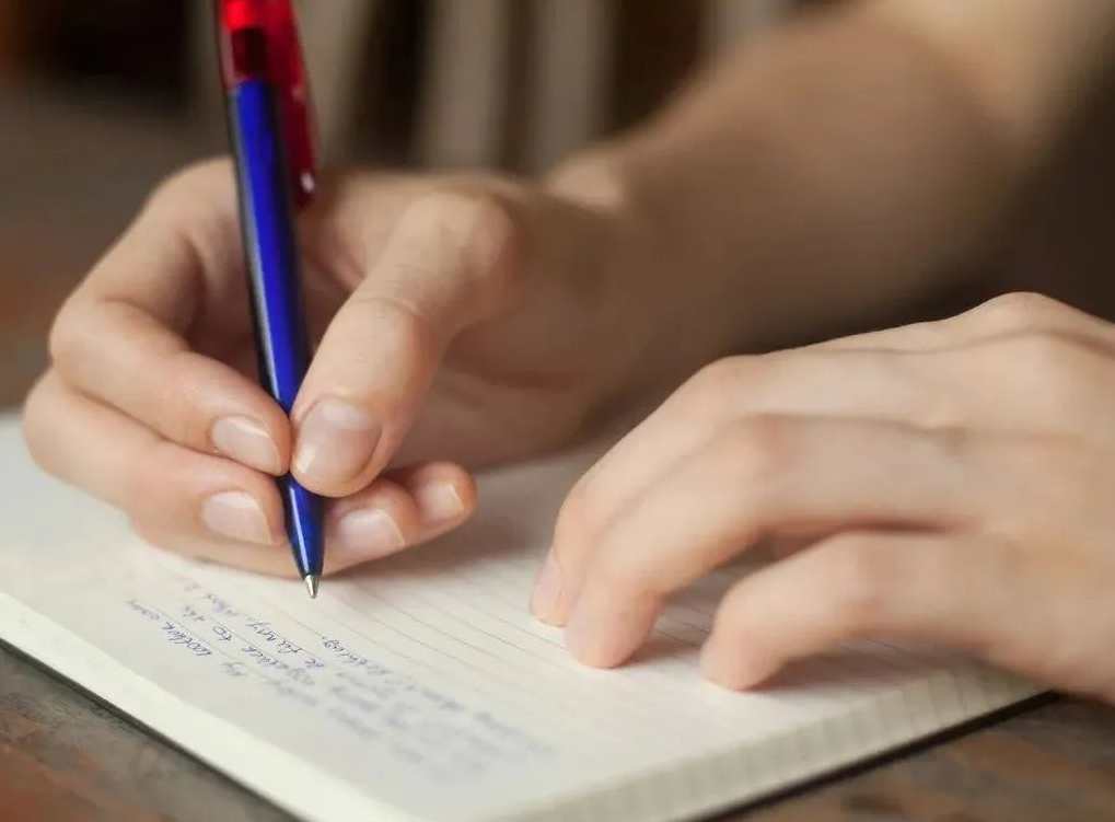 自媒体必看:Spenser二期写作课《15天写作技能升级》附文案课件,学习,理解,微信,定位,沟通,第1张 自媒体必看:Spenser二期写作课《15天写作技能升级》附文案课件,学习,理解,微信,定位,沟通,第1张