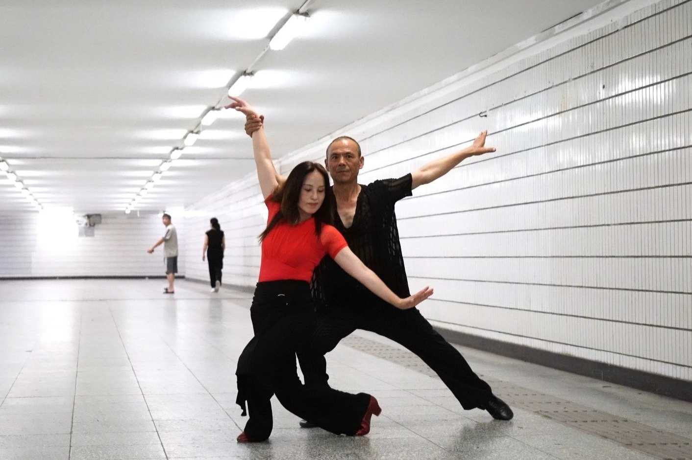 伦巴 国际冠军-徐冰-魅力伦巴舞蹈教程,发展,第1张