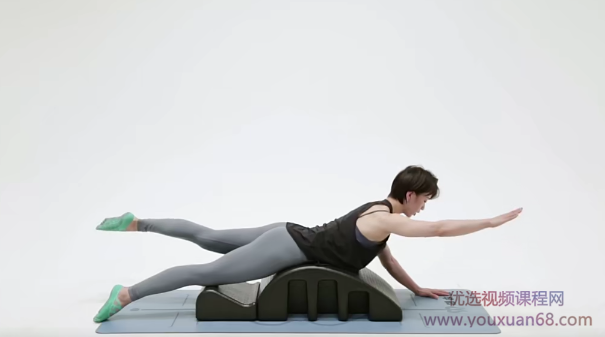 刘倩普拉提理疗序列之脊柱矫正器