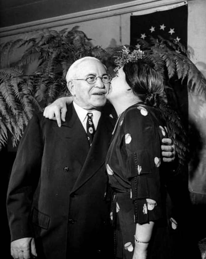 接吻的艺术,艺术,第1张