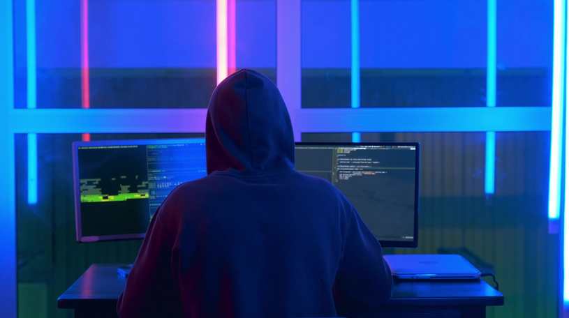 （黑客基地-macfee特训班).黑色风帆.共7讲.iso,第1张