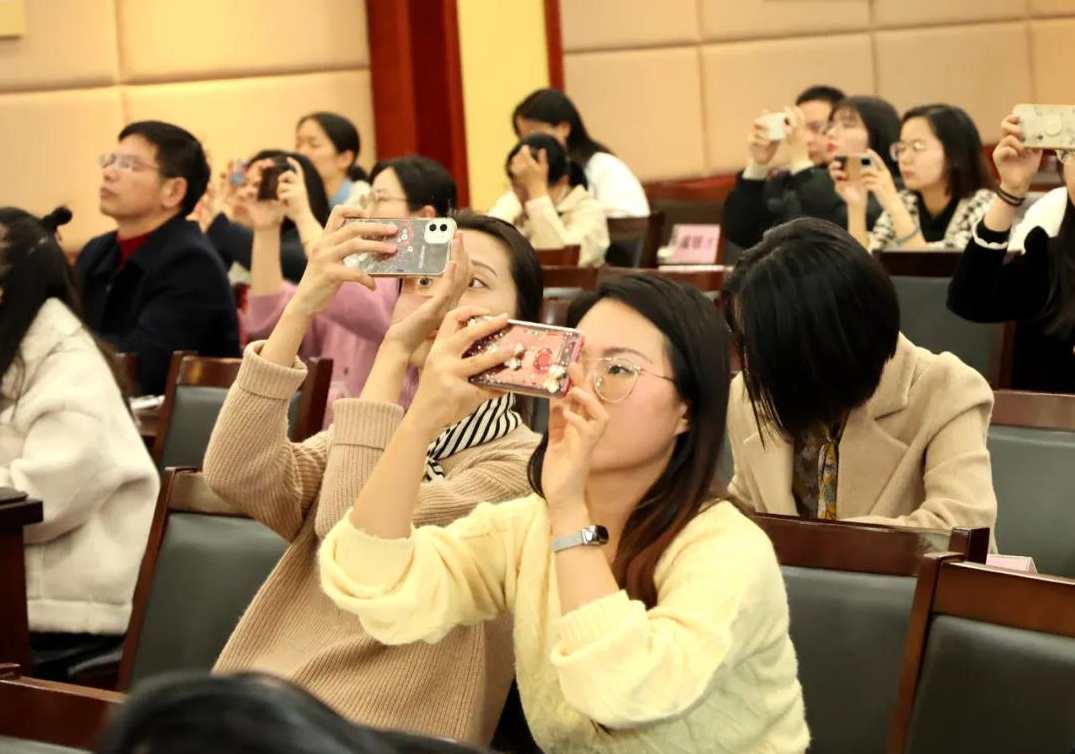 知钱俱乐部 三系课程 花荣 硕士 研一（上）,课程,学习,第1张