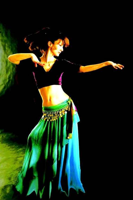 肚皮舞视频教程 宋扬魅力魔体肚皮舞上下全集 减腰舞 瘦腰,宋扬魅力舞姿,上下集肚皮舞教程,瘦腰舞视频,助你舞动身材,第1张 肚皮舞视频教程 宋扬魅力魔体肚皮舞上下全集 减腰舞 瘦腰,宋扬魅力舞姿,上下集肚皮舞教程,瘦腰舞视频,助你舞动身材,第1张