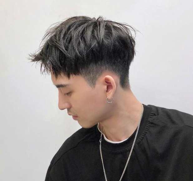 男士美发理发剪发剃头修剪视频教程最新时尚经典 8碟1.9G，男士美发视频教程，经典剪发技巧，时尚发型修剪,第1张