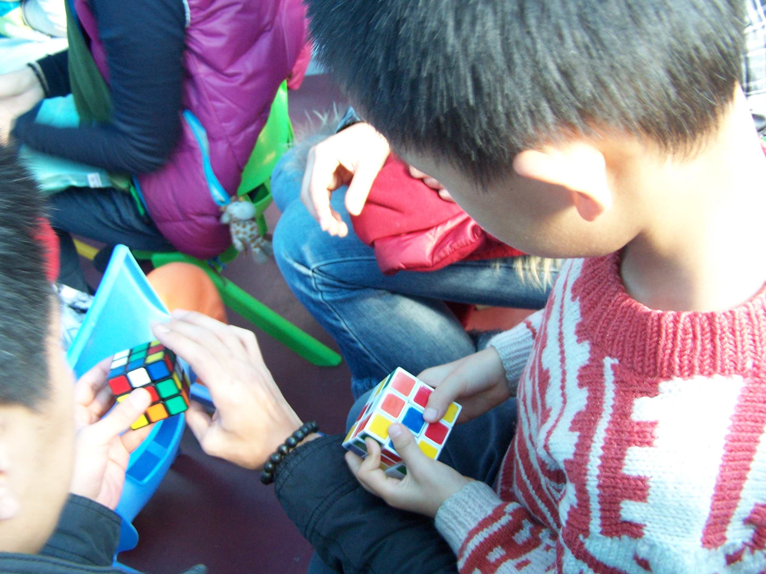 庄海燕 世界第一魔方盲拧选手魔方盲拧教程,第1张 庄海燕 世界第一魔方盲拧选手魔方盲拧教程,第1张