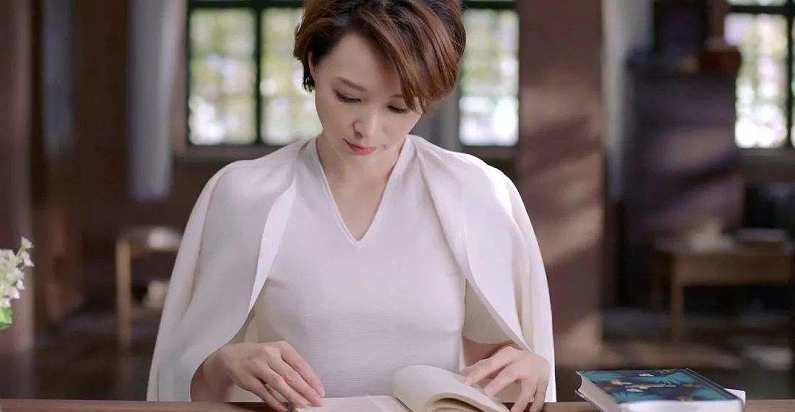 马妮-仪态礼仪,第1张