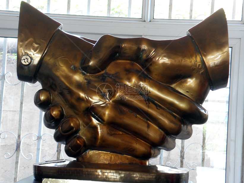 华英雄 握手的艺术,课程,沟通,艺术,客户服务,第1张