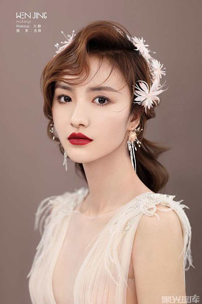 【风尚新娘】小雨造型新娘化妆视频教程,课程,学习,第1张