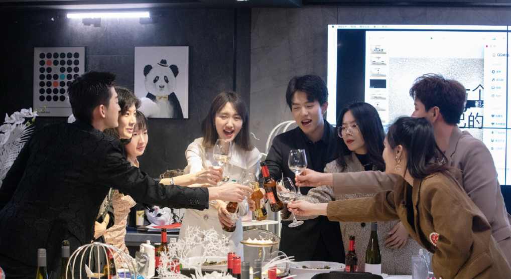 艾莫 职场一桶金-让新员工更好工作,课程,发展,教育,沟通,成长,第1张