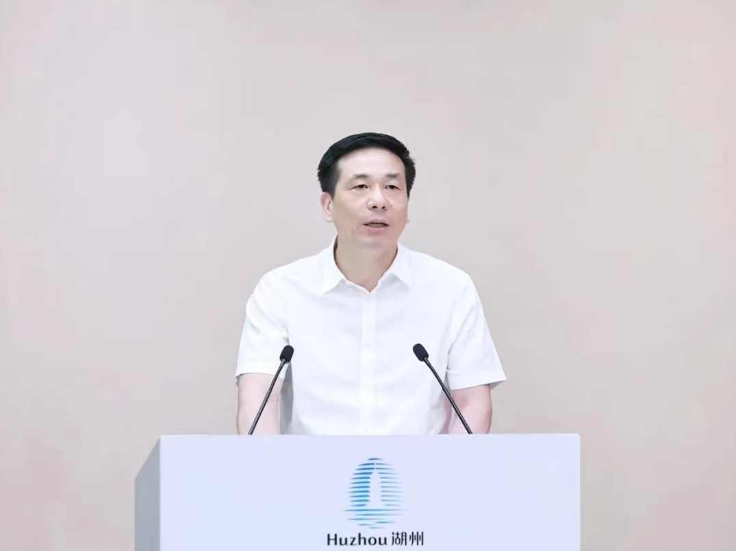 陈浩 管人管到位