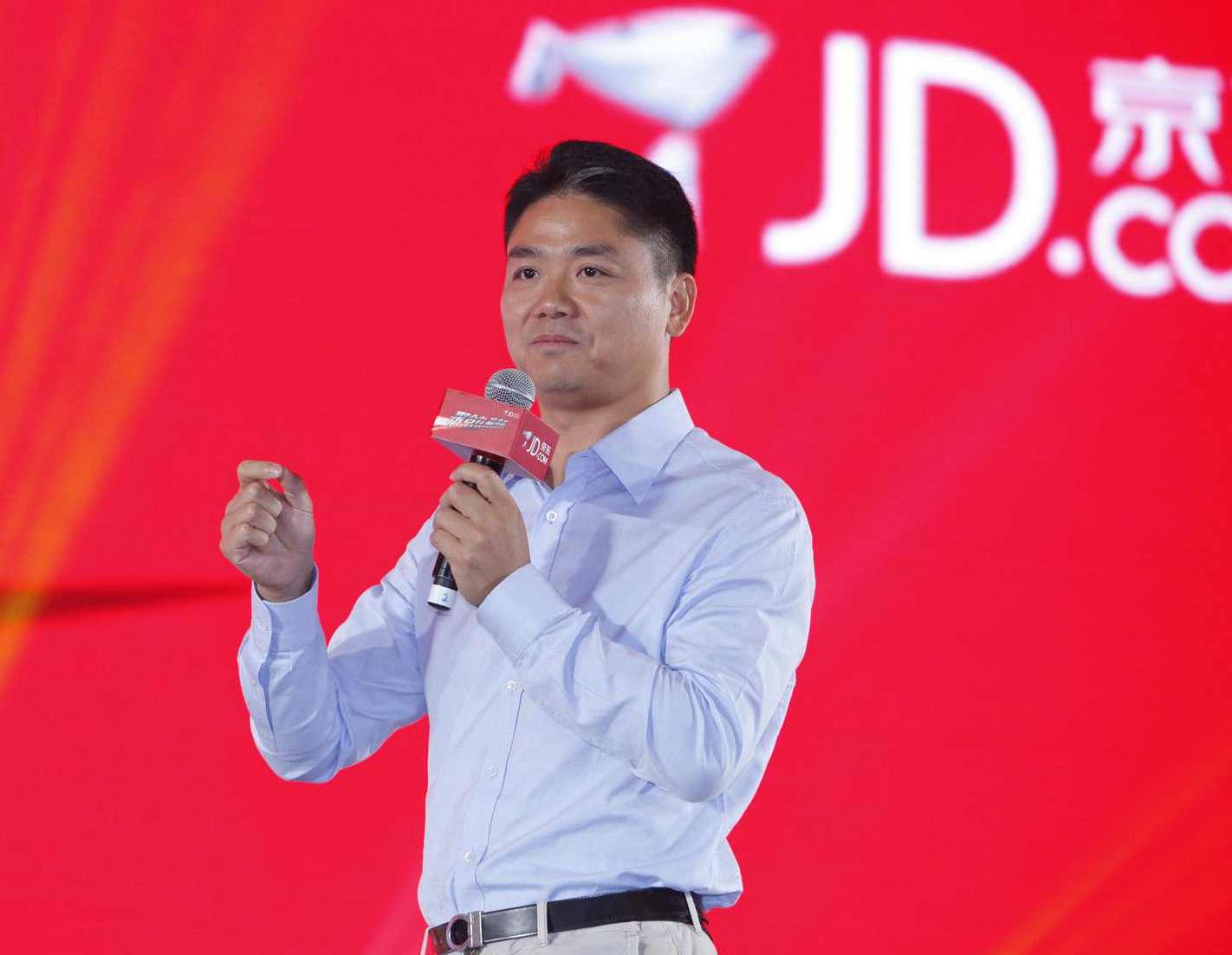 刘强东 从2011年至2014年上市，京东经历的磨练