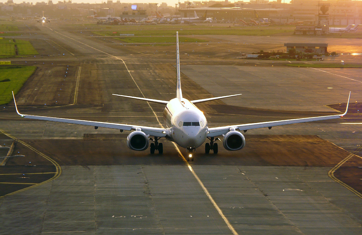 着陆（全47集)(播音——李芸良)