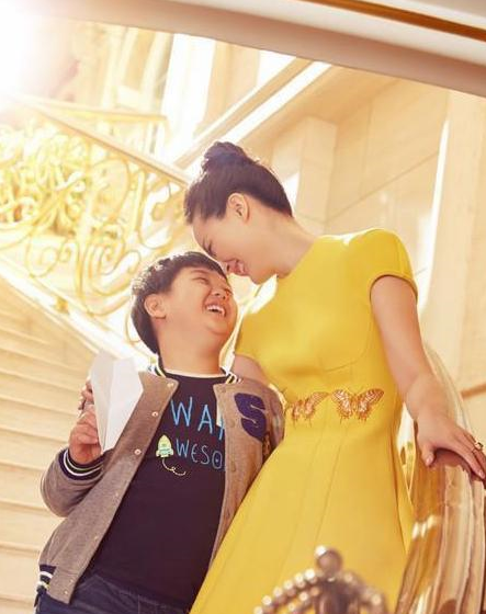 王艳河 2011实战实用的房地产营销,课程,管理,团队,沟通,竞争,第1张