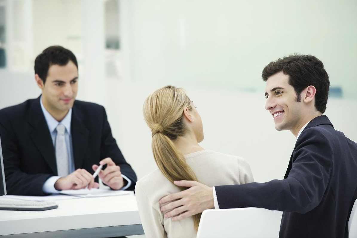 谭志德 客户关系之如何把客户变成业务员