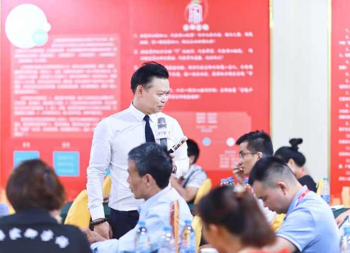 覃曦 学会倾听赢得客户（全集视频）