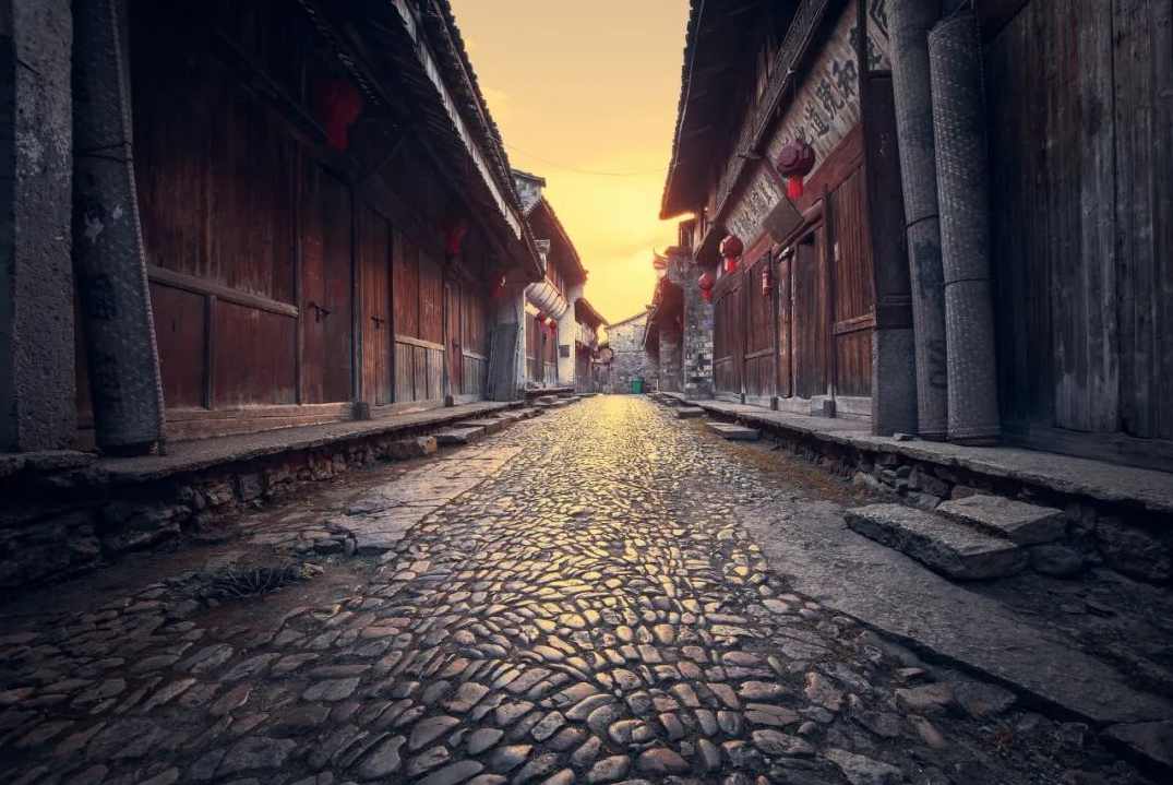 《古街》(1-20集)－－