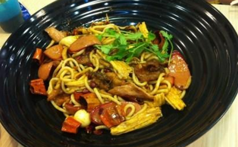 原创视频 八碗香锅面制作技术+视频,艺术,竞争,饮食,第1张