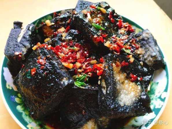 湖南长沙火宫殿正宗绍兴臭豆腐制作技术 特色小吃 视频,第1张