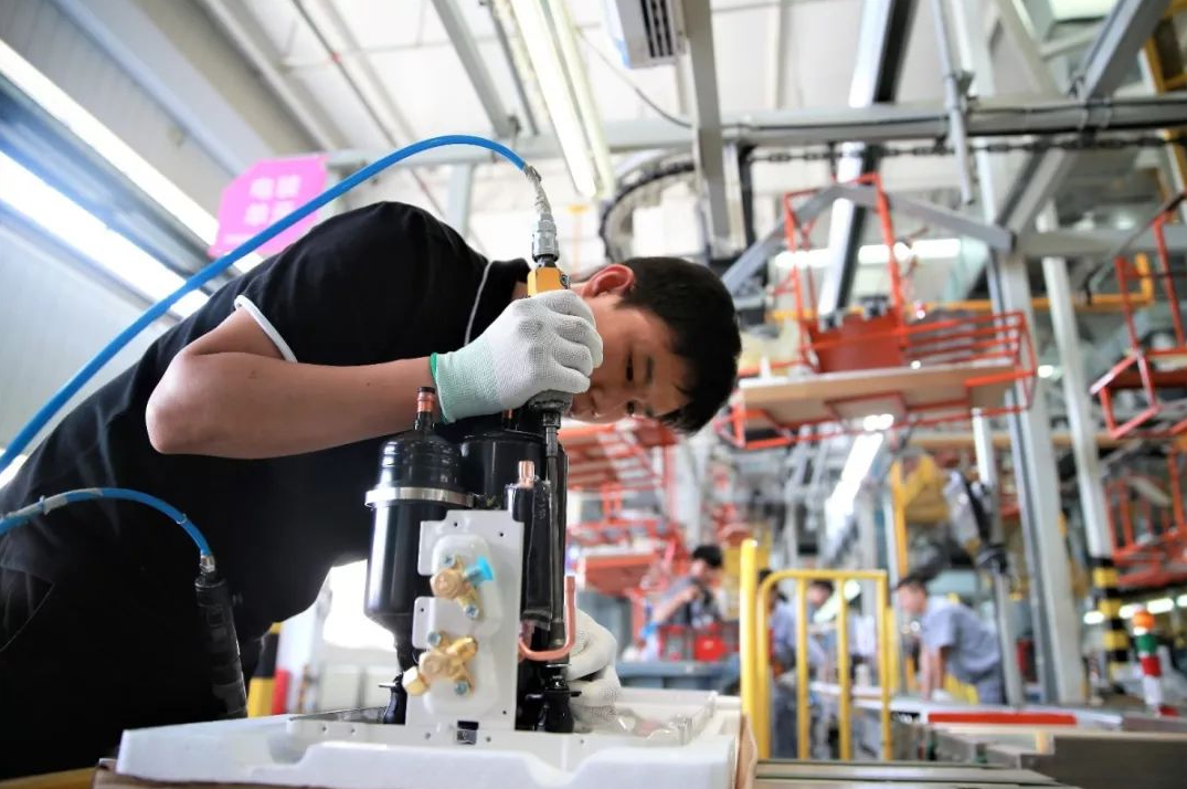 王阳阳 打造最具吸引力的主图及描述，提升流量及成交量（淘宝美工设计8集）,课程,管理,专业,艺术,电子商务,第1张