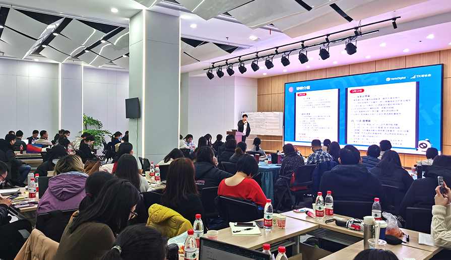 跨境出海实战营，从个人IP定位、内容创作到TikTok运营、跨境选品全覆盖